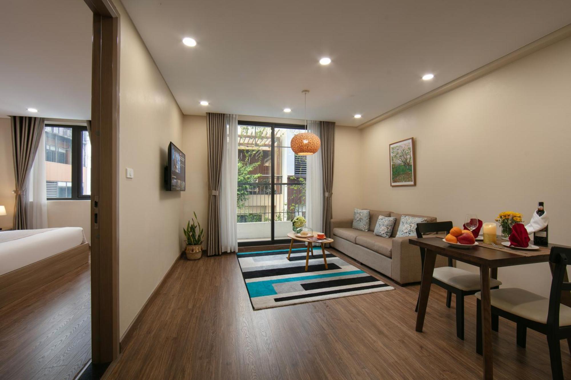 Hb Serviced Apartment - Lac Long Quan 하노이 외부 사진