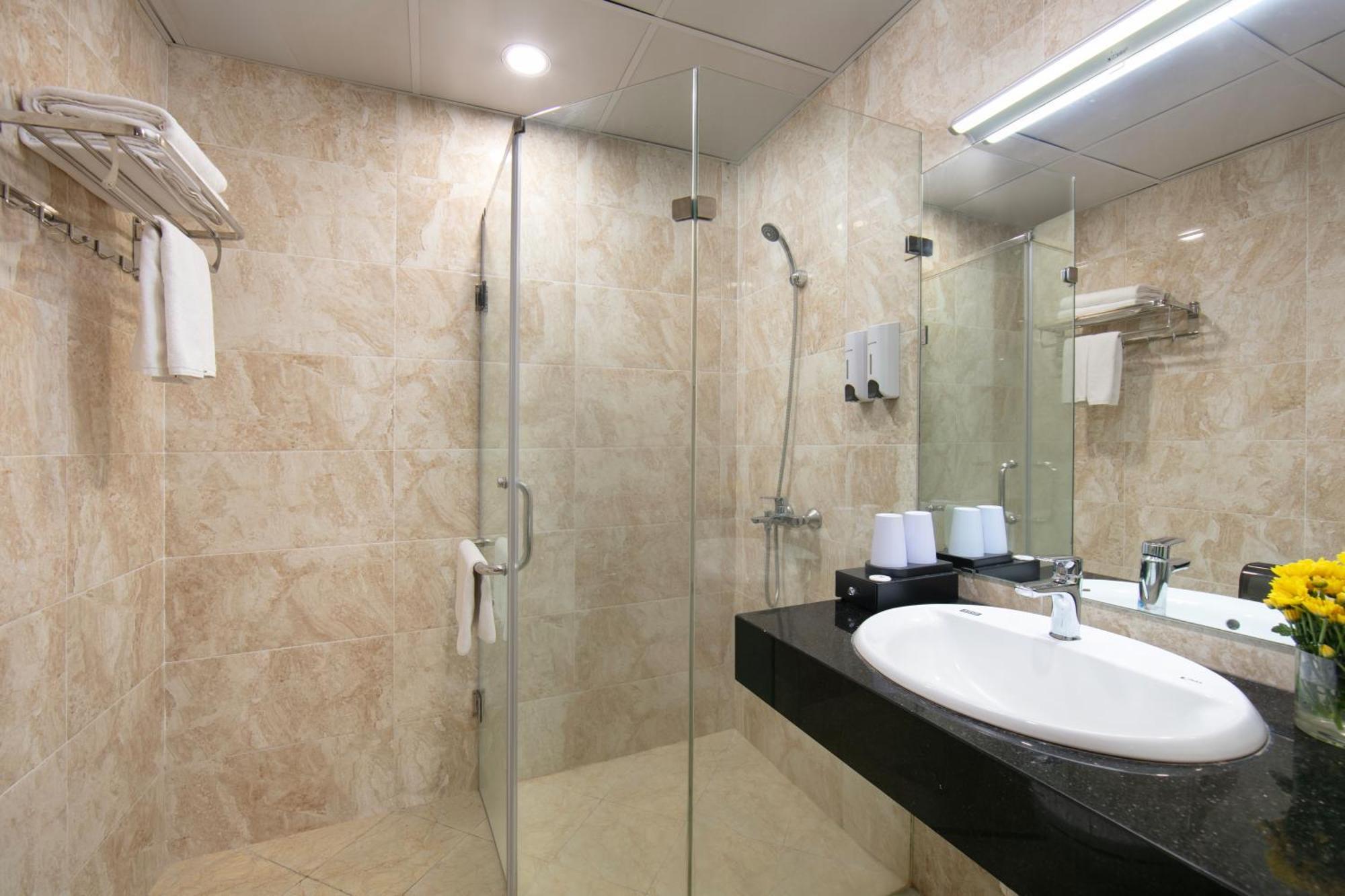 Hb Serviced Apartment - Lac Long Quan 하노이 외부 사진