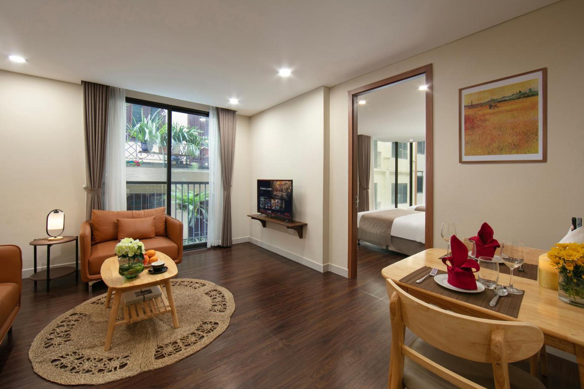 Hb Serviced Apartment - Lac Long Quan 하노이 외부 사진